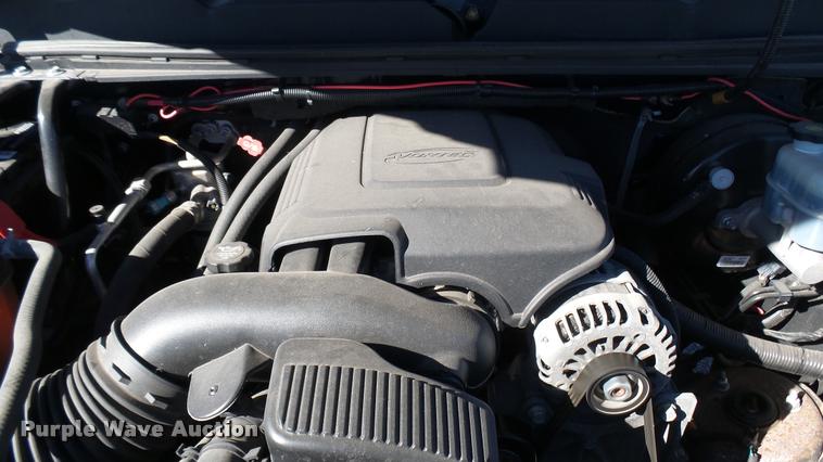 image for item L3951 2009 Chevrolet Silverado 1500 Ext. Cab pickup truck