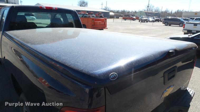 image for item L3951 2009 Chevrolet Silverado 1500 Ext. Cab pickup truck