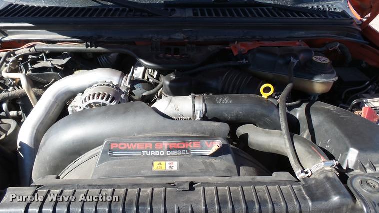 image for item L3953 2006 Ford F250 Super Duty XL utility bed pickup truck