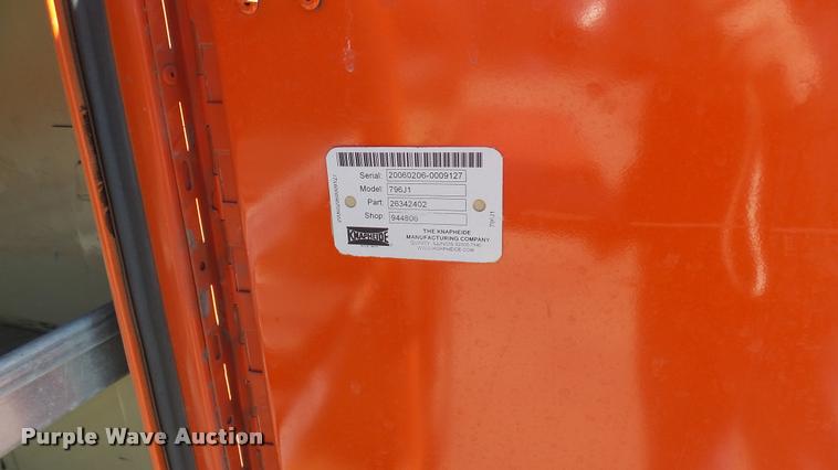 image for item L3953 2006 Ford F250 Super Duty XL utility bed pickup truck