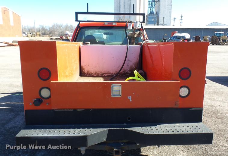 image for item L3957 2008 Ford F250 Super Duty XL utility bed pickup truck