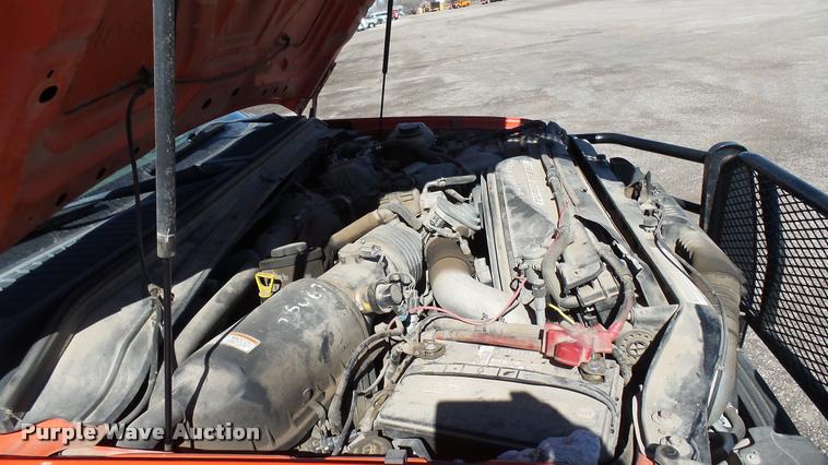 image for item L3957 2008 Ford F250 Super Duty XL utility bed pickup truck