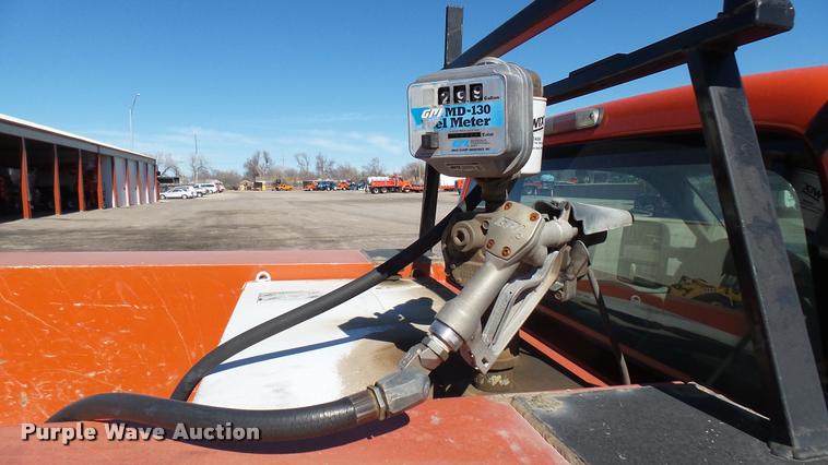 image for item L3957 2008 Ford F250 Super Duty XL utility bed pickup truck