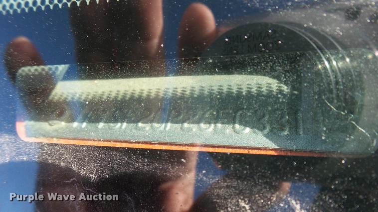 image for item L3958 2006 Ford F250 Super Duty XL utility bed pickup truck