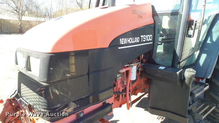 image for item L3959 1999 New Holland TS100 tractor