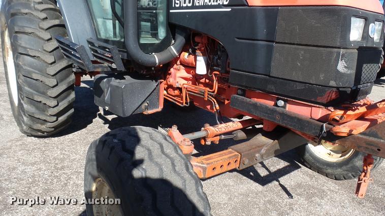 image for item L3959 1999 New Holland TS100 tractor