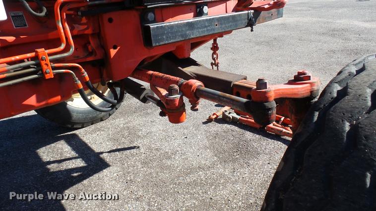 image for item L3959 1999 New Holland TS100 tractor