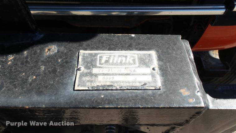 image for item L3961 1997 Ford LNT9000 gin pole truck