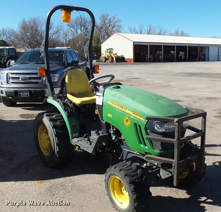 image for item L3964 2006 John Deere 2320 MFWD tractor