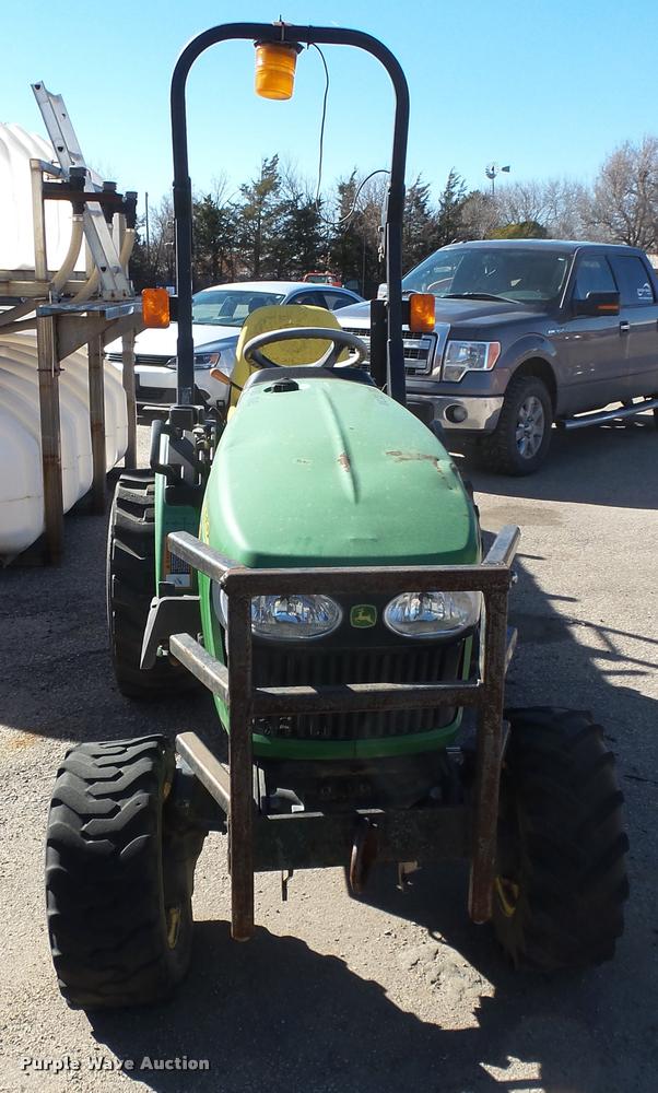 image for item L3964 2006 John Deere 2320 MFWD tractor