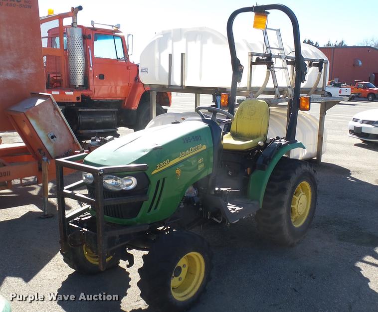 image for item L3964 2006 John Deere 2320 MFWD tractor