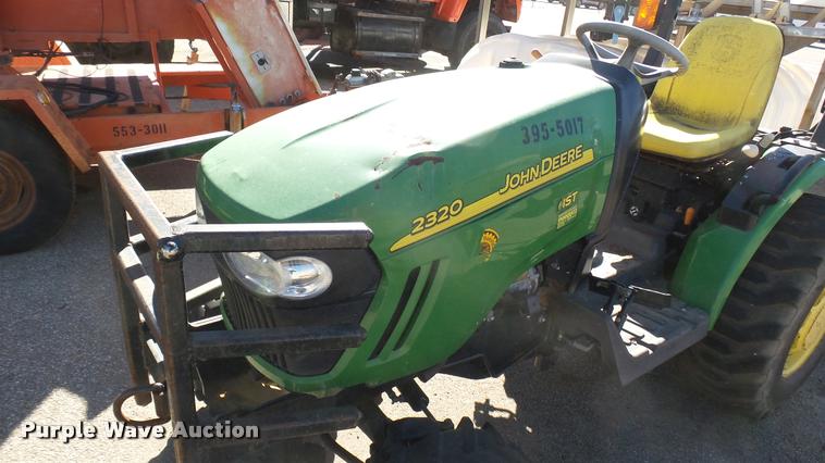 image for item L3964 2006 John Deere 2320 MFWD tractor