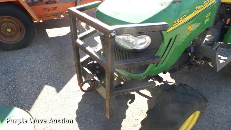 image for item L3964 2006 John Deere 2320 MFWD tractor