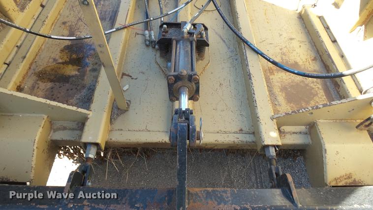 image for item L3965 2006 Land Pride RCB6015 Commander batwing rotary mower