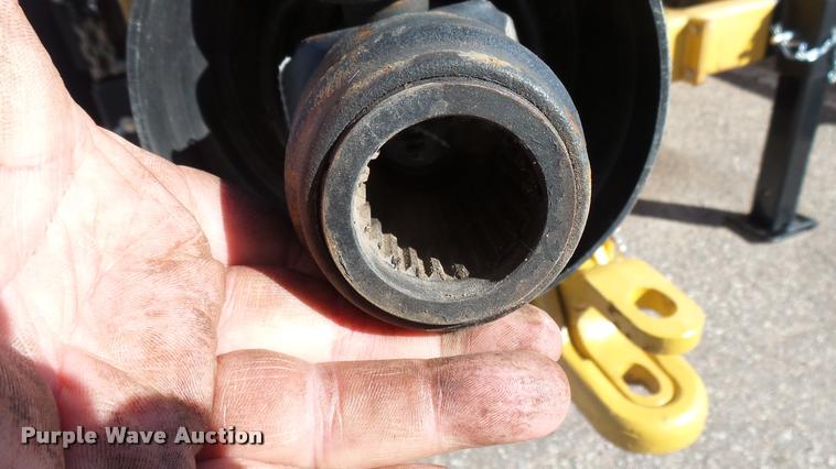 image for item L3967 2007 Vermeer Top Gun bale shredder