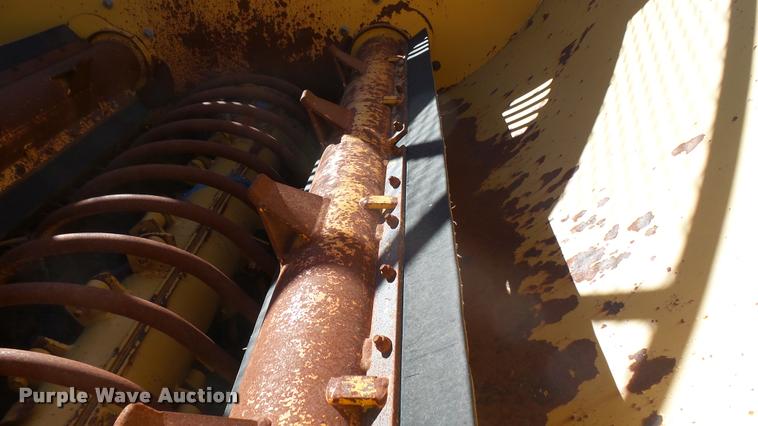 image for item L3967 2007 Vermeer Top Gun bale shredder