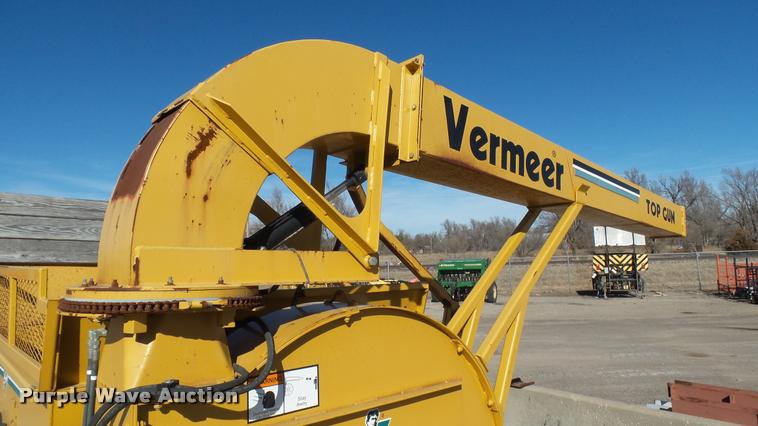 image for item L3967 2007 Vermeer Top Gun bale shredder