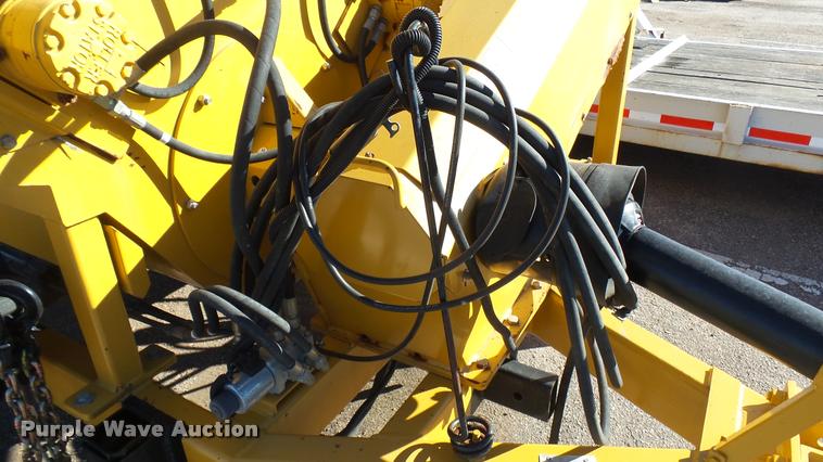 image for item L3967 2007 Vermeer Top Gun bale shredder