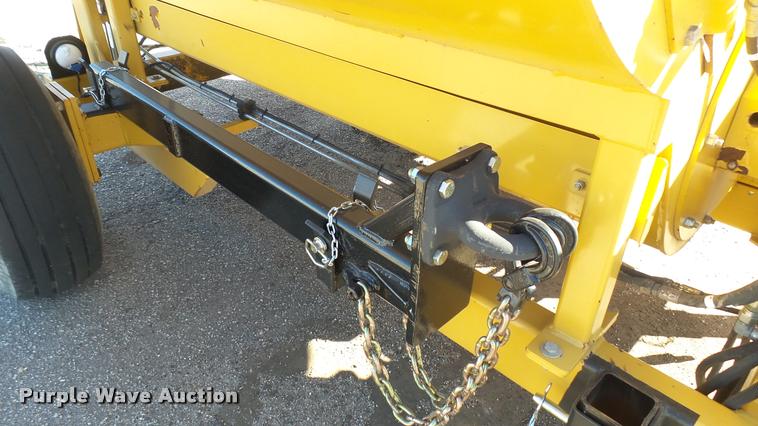 image for item L3967 2007 Vermeer Top Gun bale shredder