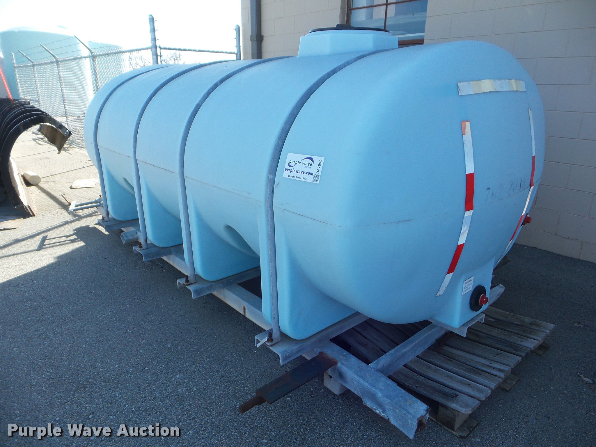 1998 Norwesco 1635 salt brine tank in Salina, KS Item DA7699 sold