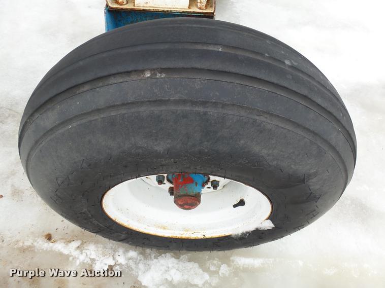 image for item AL9013 1985 Trinity steel anhydrous ammonia tank