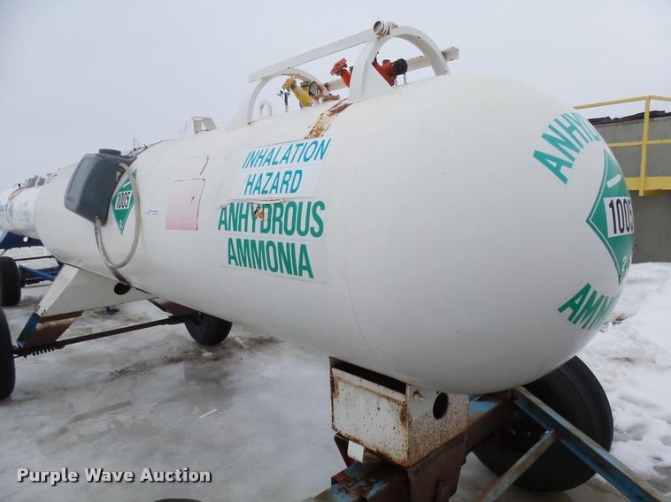 image for item AL9013 1985 Trinity steel anhydrous ammonia tank