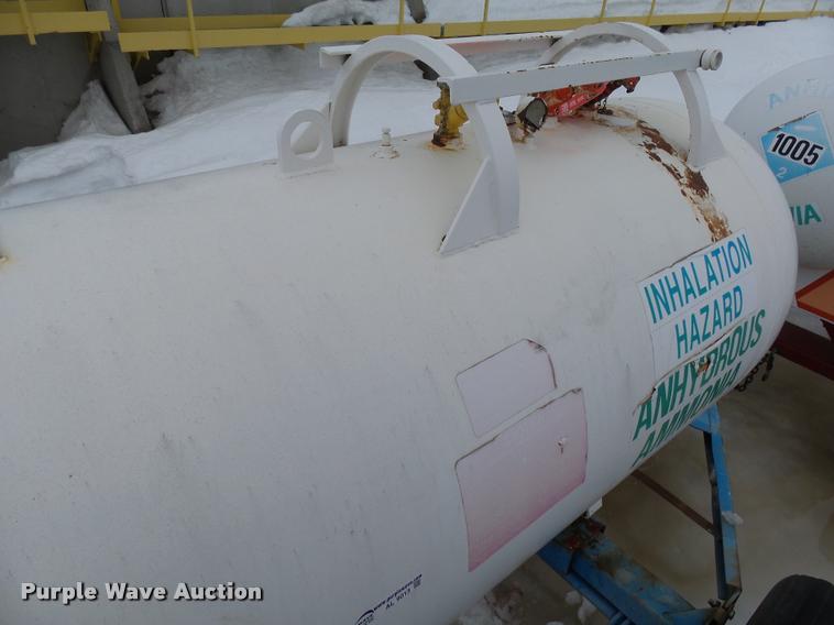 image for item AL9013 1985 Trinity steel anhydrous ammonia tank