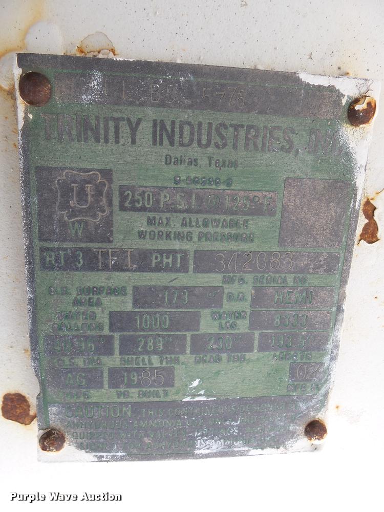 image for item AL9013 1985 Trinity steel anhydrous ammonia tank