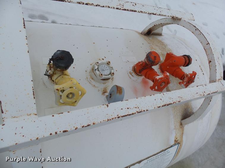 image for item AL9021 1981 Trinity steel anhydrous ammonia tank