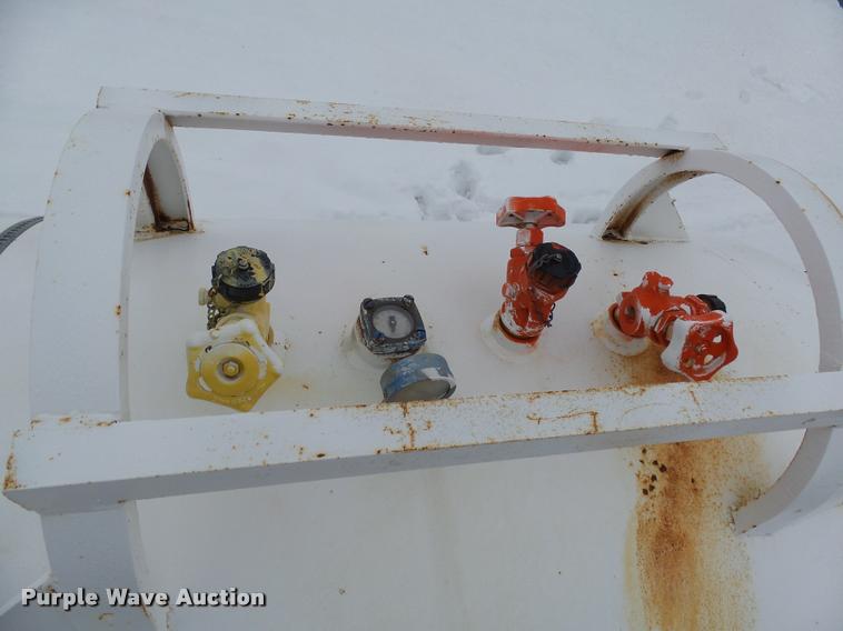 image for item AL9024 Trinity steel anhydrous ammonia tank