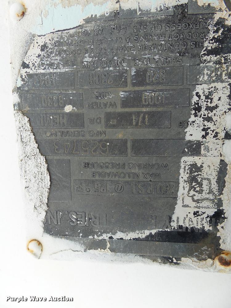 image for item AL9024 Trinity steel anhydrous ammonia tank