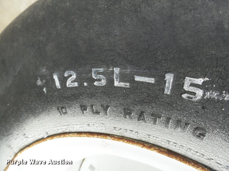 image for item AL9028 1992 Trinity steel anhydrous ammonia tank