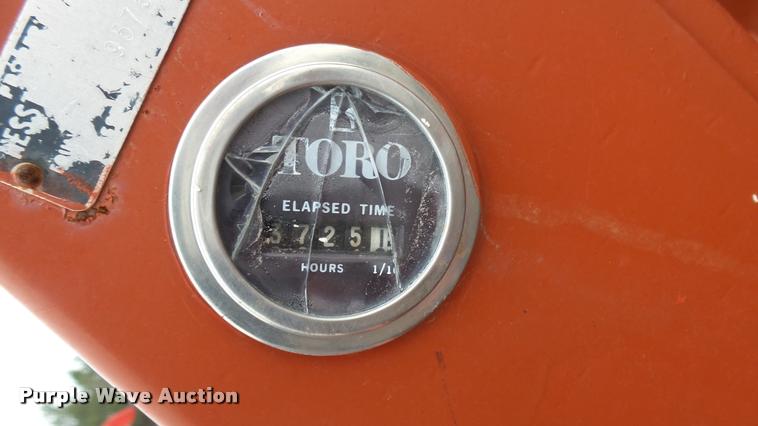 image for item AT9537 Hesston GMT200 Front Runner lawn mower