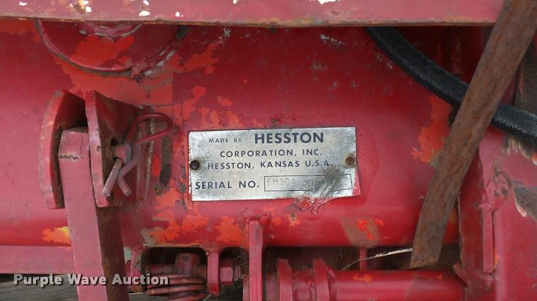 image for item AT9537 Hesston GMT200 Front Runner lawn mower