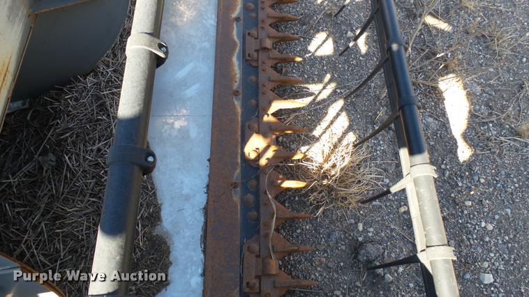 image for item AX9330 AGCO 8200 head