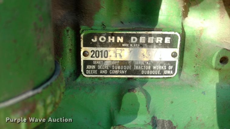 image for item BU9936 John Deere 2010 tractor