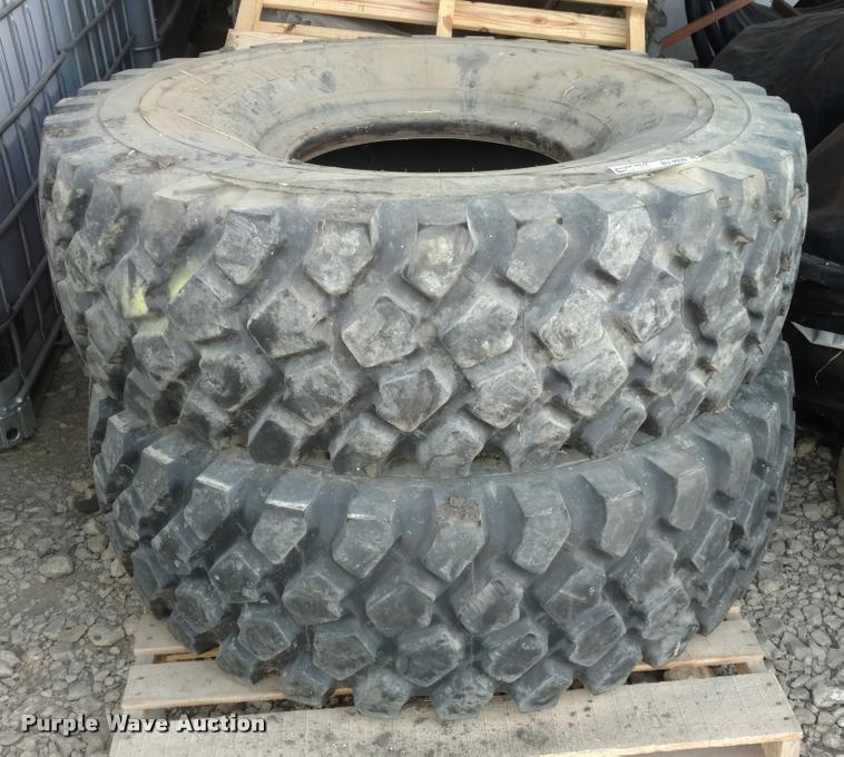 image for item BU9939 (2) Michelin 16.00R20 tires