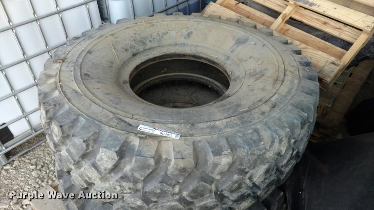 image for item BU9939 (2) Michelin 16.00R20 tires