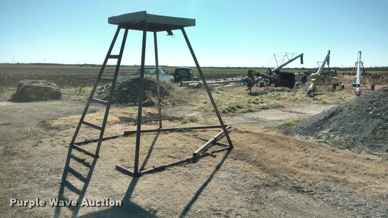 image for item BU9944 Steel stand