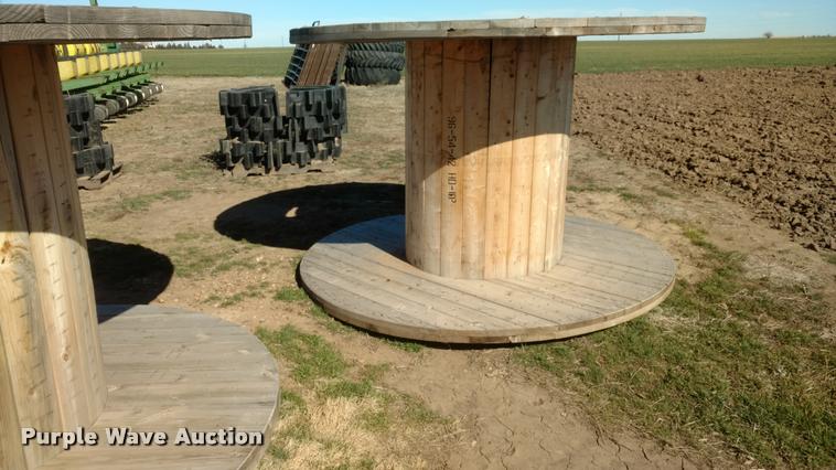 image for item BU9944 Steel stand