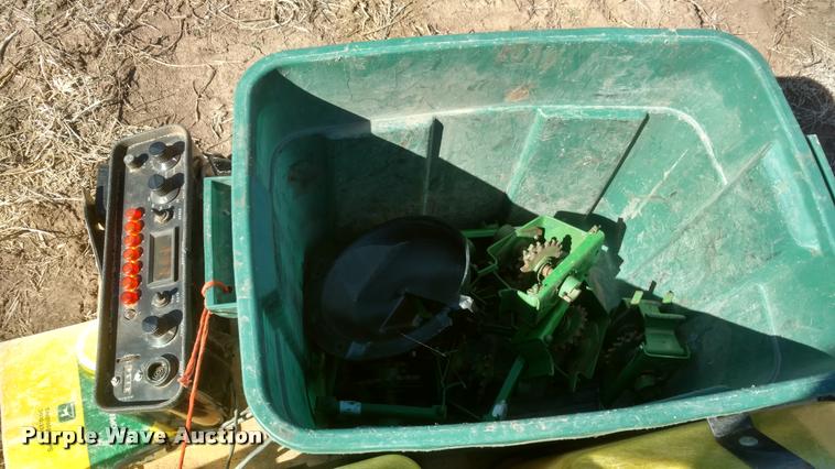 image for item BU9947 John Deere 7000 planter