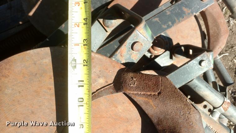 image for item BU9950 (20) John Deere row units