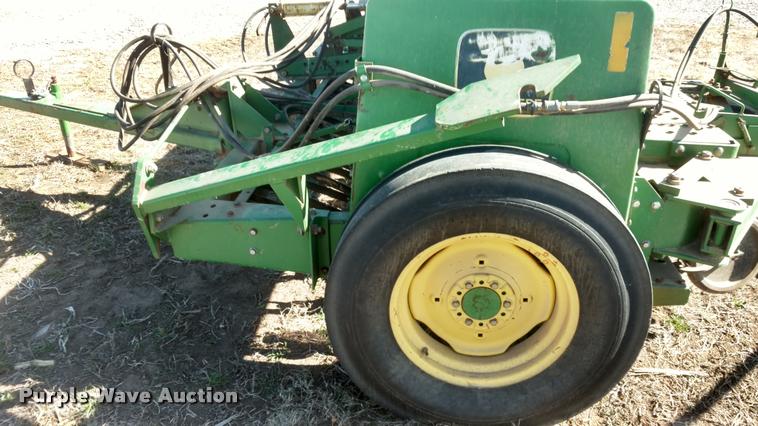 image for item BU9952 (2) John Deere 450 grain drills
