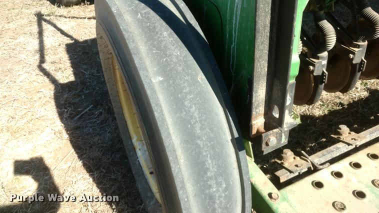 image for item BU9952 (2) John Deere 450 grain drills