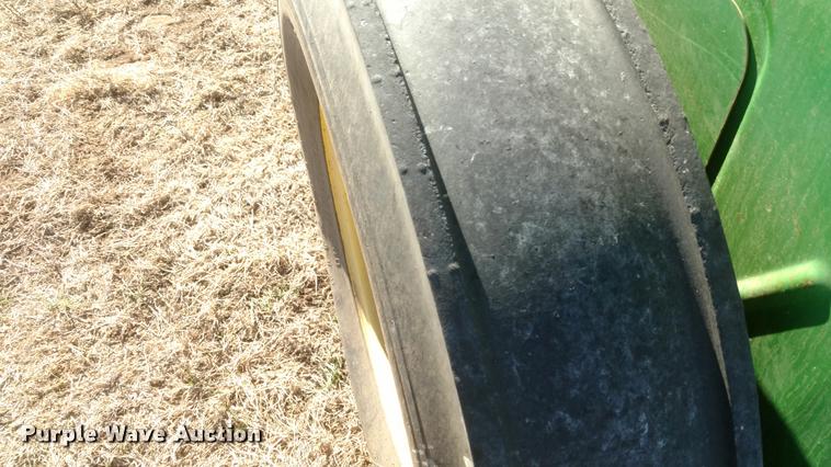 image for item BU9952 (2) John Deere 450 grain drills