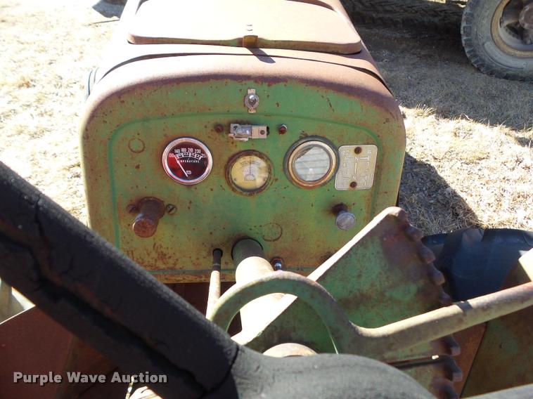 image for item CB9825 Oliver Super 88 Wheatland tractor