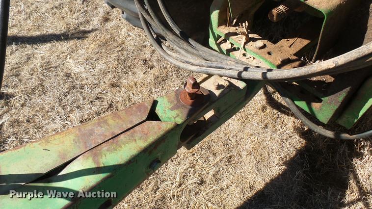 image for item DA0389 John Deere 1750 Max Emerge Plus Vacumeter planter