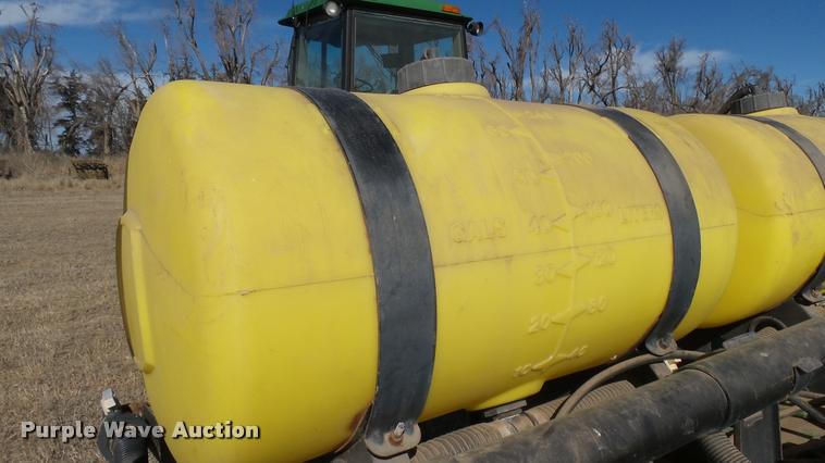 image for item DA0389 John Deere 1750 Max Emerge Plus Vacumeter planter