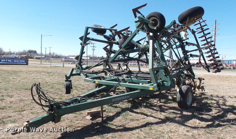 image for item DA0438 QuinStar Fallow Master sweep plow