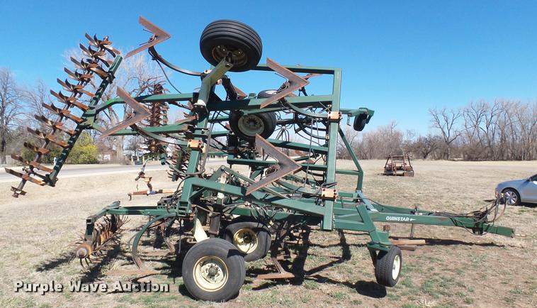 image for item DA0438 QuinStar Fallow Master sweep plow